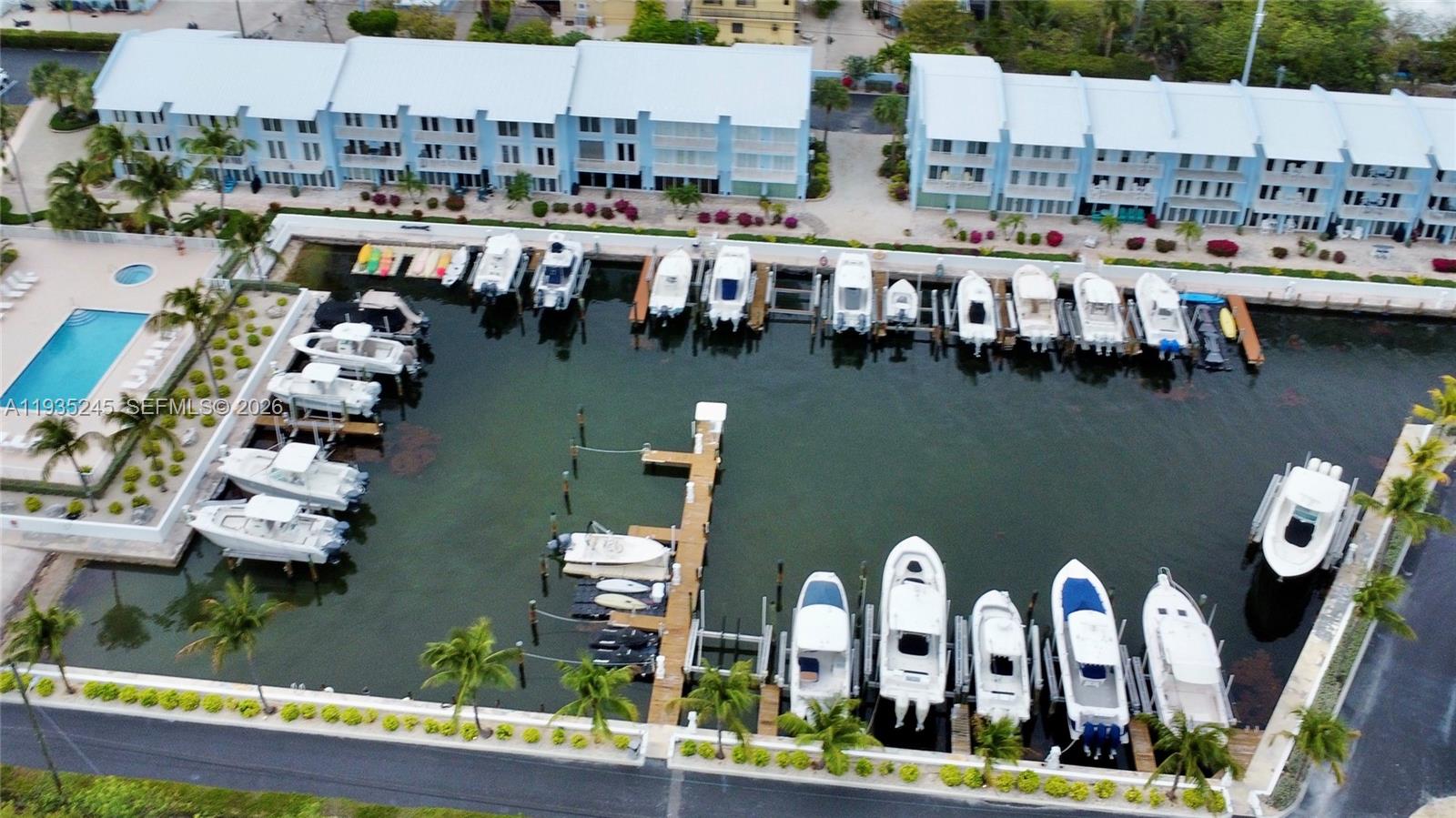 Key Largo Yacht Club - Residential
