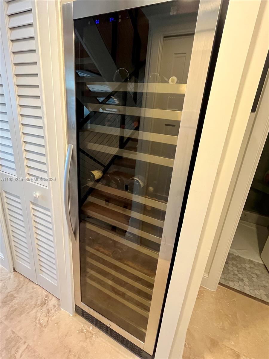 Key Largo Yacht Club - Residential