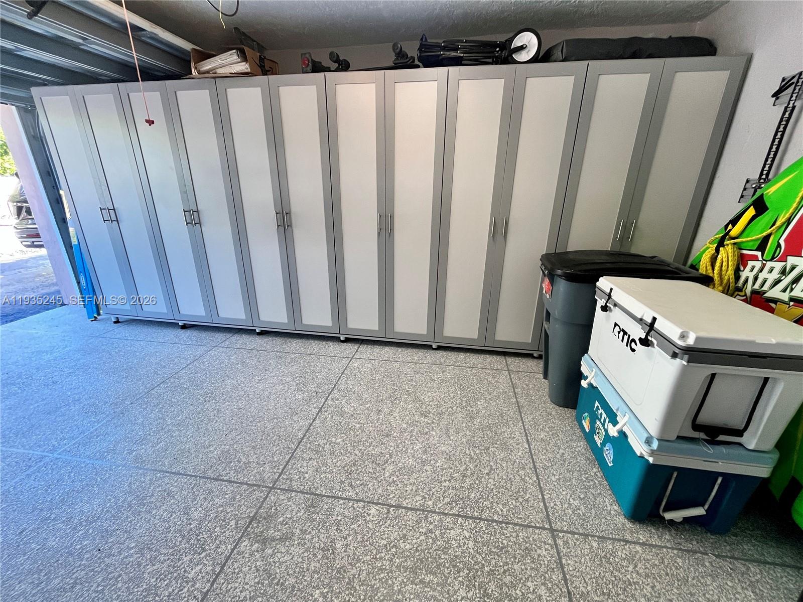 Key Largo Yacht Club - Residential