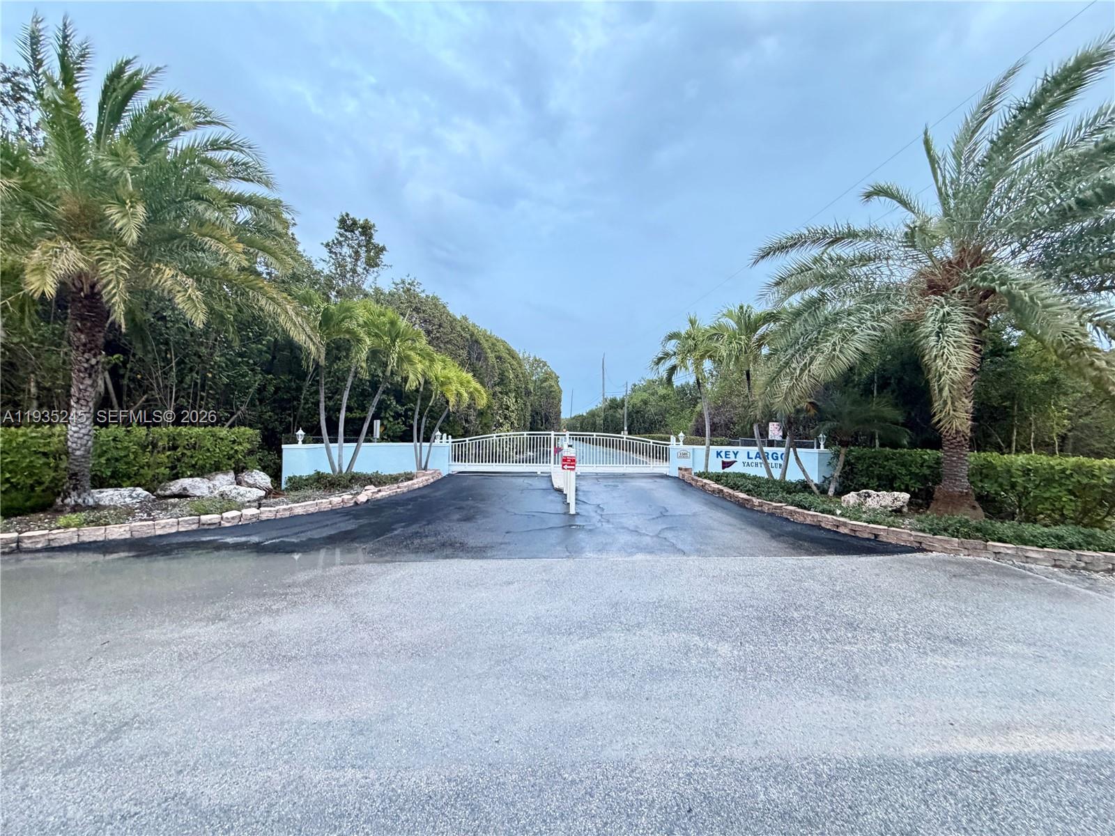 Key Largo Yacht Club - Residential