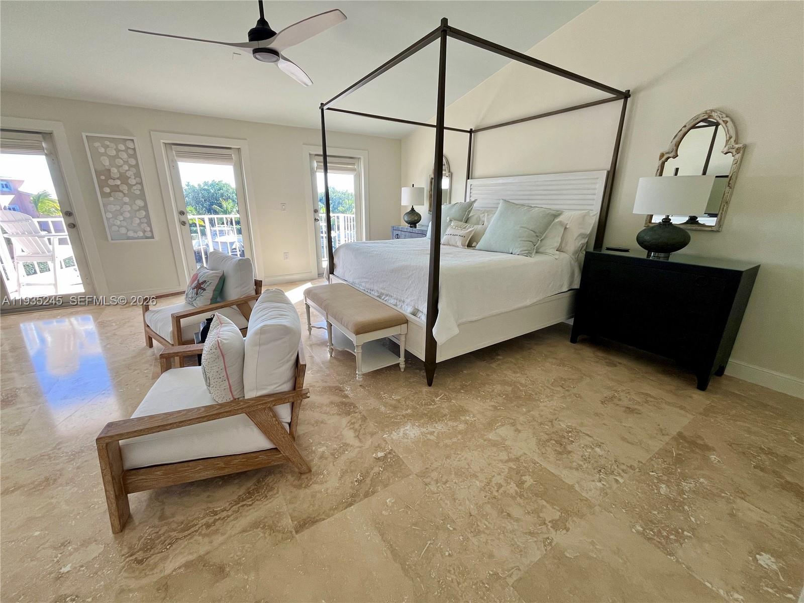 Key Largo Yacht Club - Residential