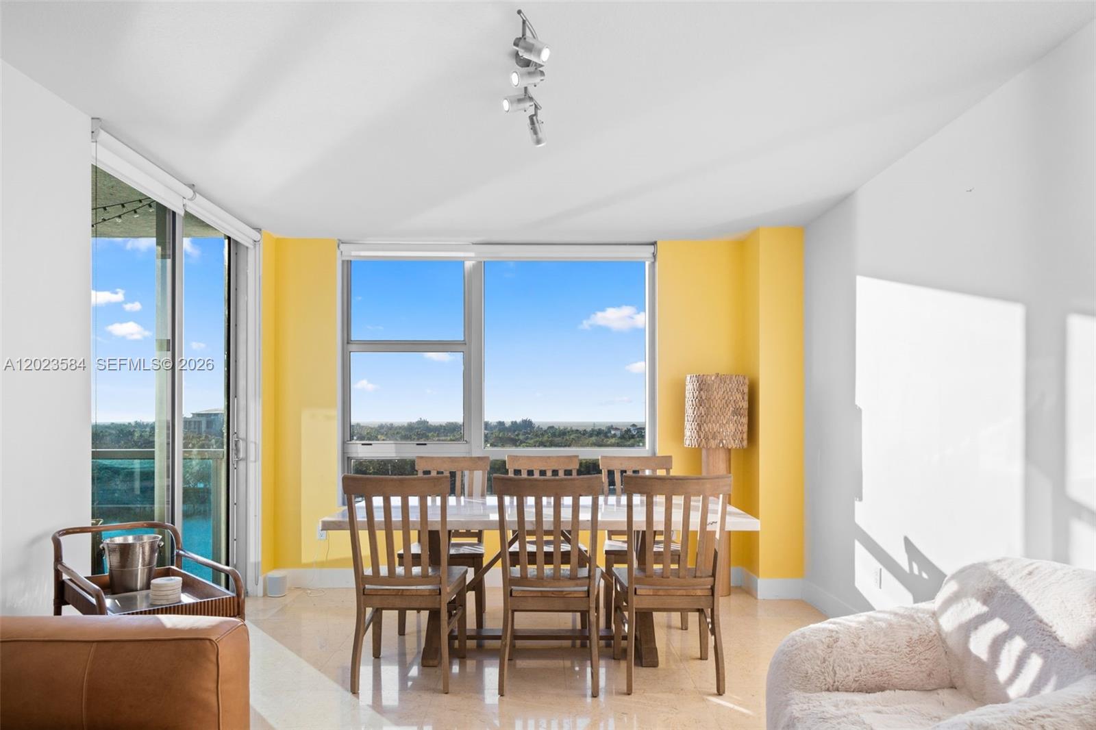 TAO SAWGRASS CONDOMINIUM - Residential