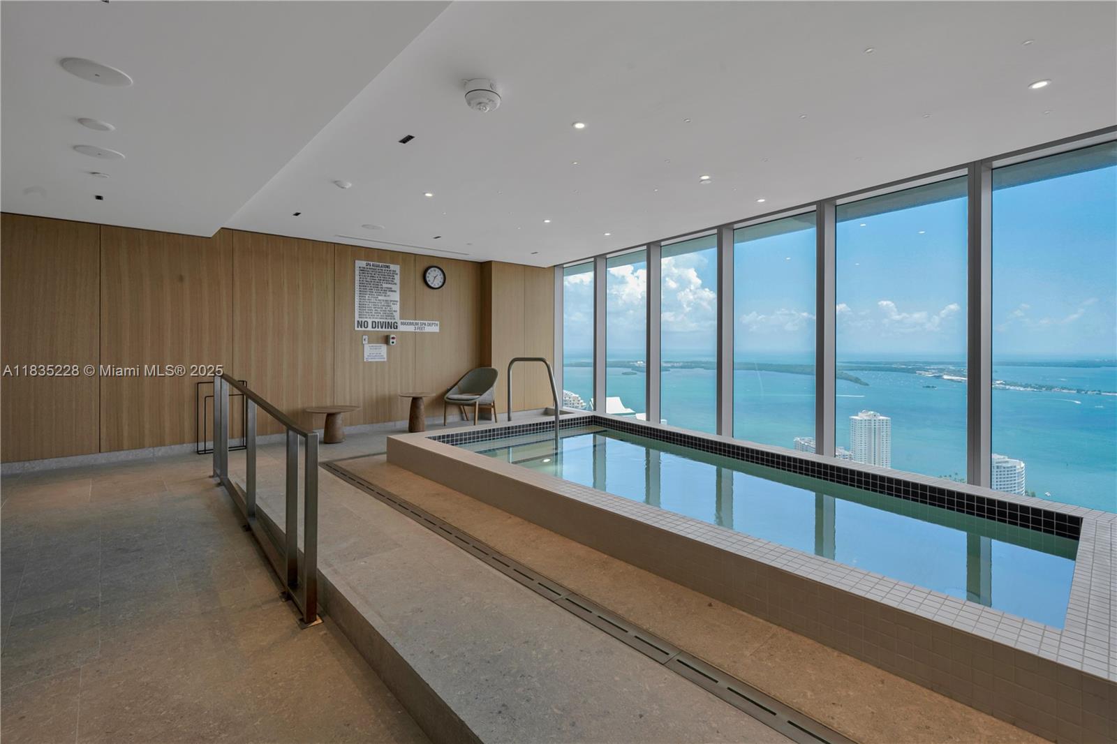 300 Biscayne Boulevard Way - Residential
