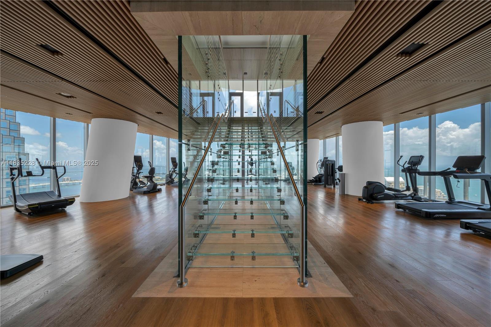 300 Biscayne Boulevard Way - Residential