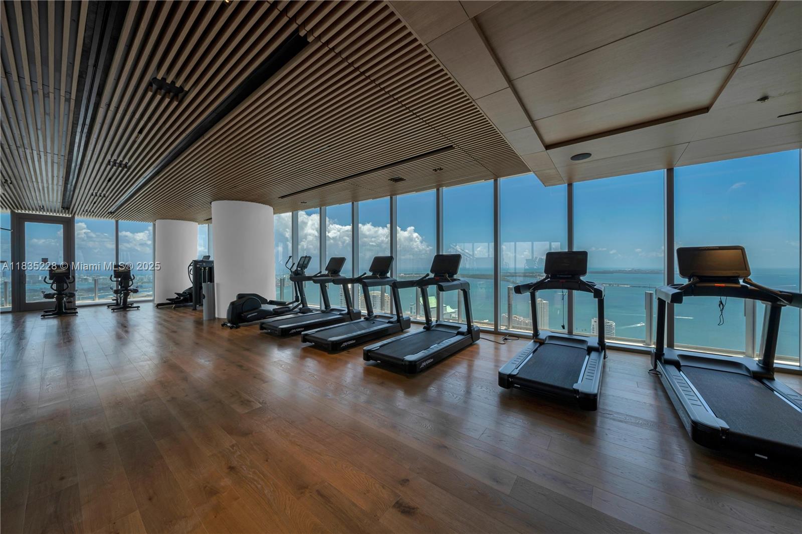 300 Biscayne Boulevard Way - Residential