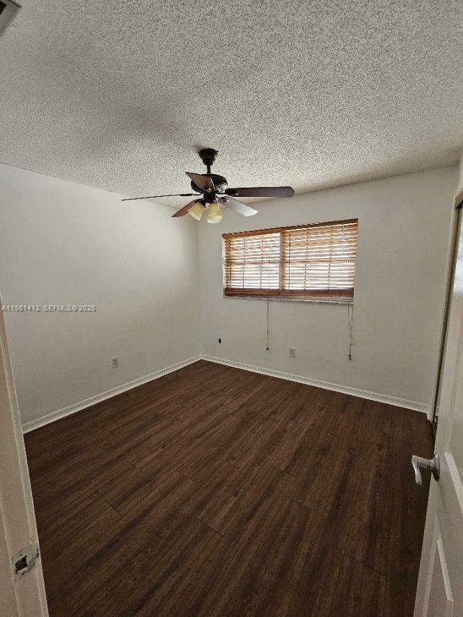FLORAL PARK LANTANA - Residential Lease