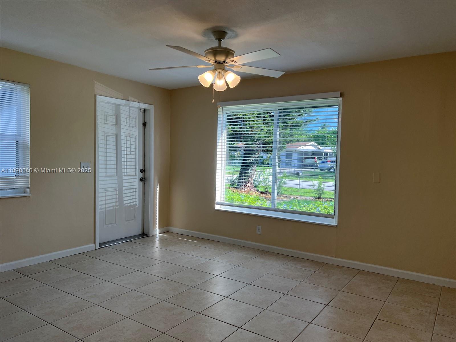 PLAYLAND VILLAGE SEC 4 - Residential Lease