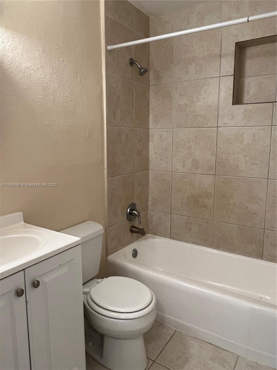 PLAYLAND VILLAGE SEC 4 - Residential Lease