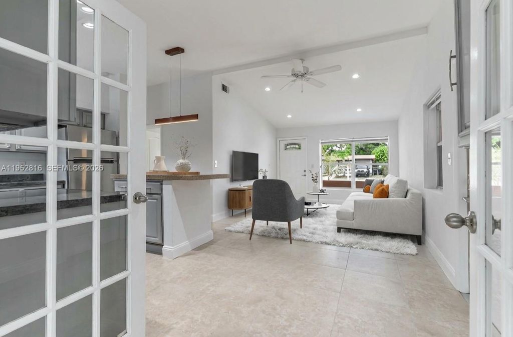 Photo of 1032 SW 22nd Ter, Fort Lauderdale, FL 33312 (MLS # A11952816)