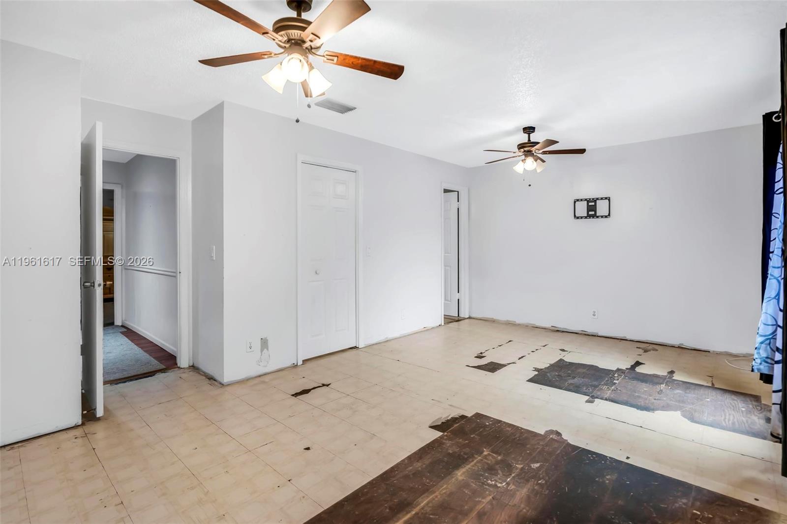 GREENBRIER DEVELOPMENT AD - Residential