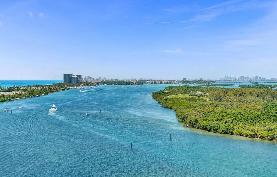ARLEN HOUSE WEST CONDO - Residential Lease