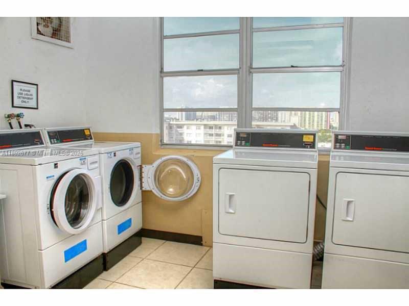 ARLEN HOUSE WEST CONDO - Residential Lease