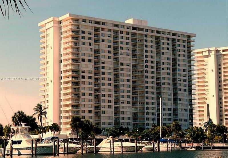 ARLEN HOUSE WEST CONDO - Residential Lease