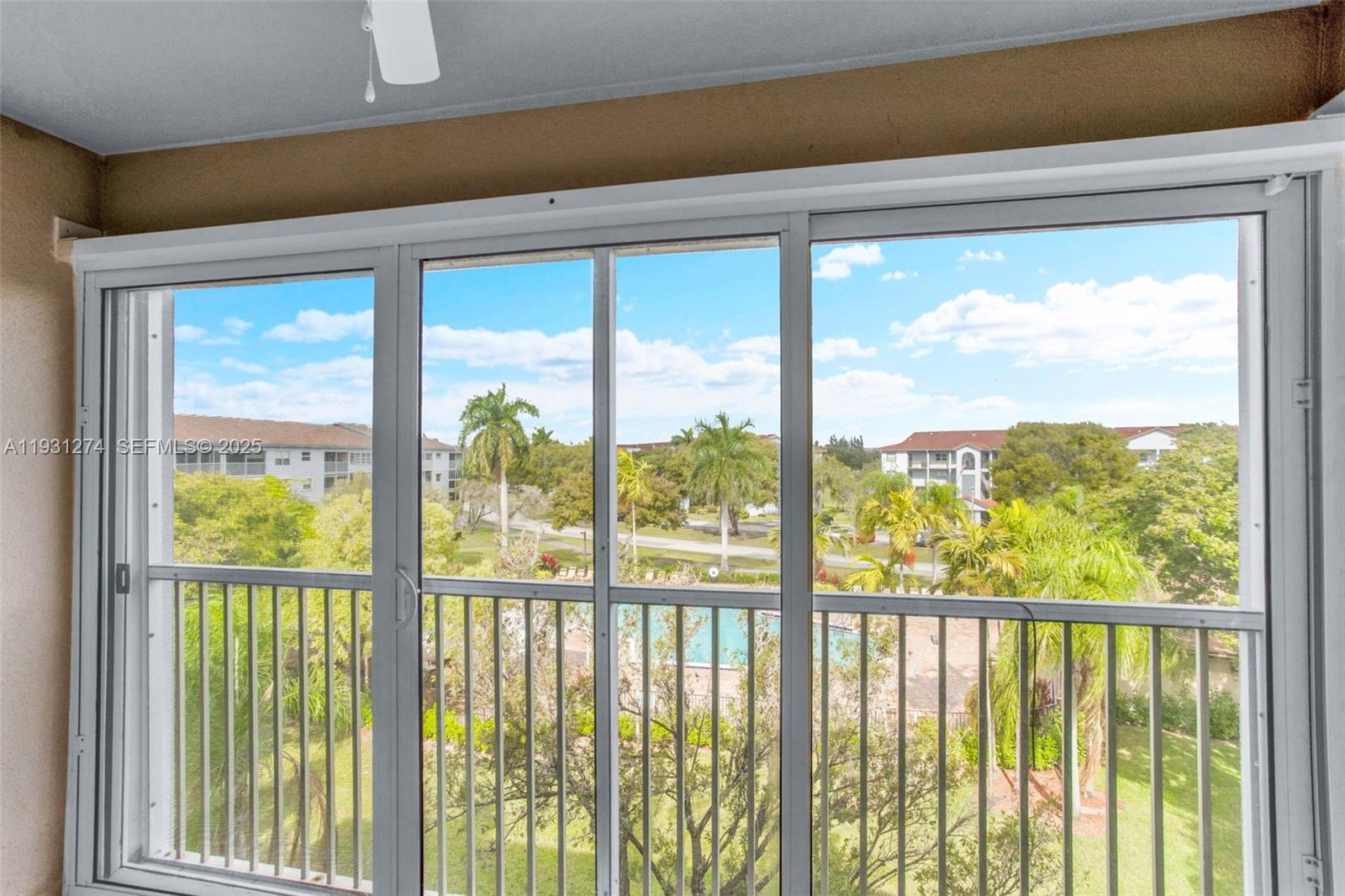 CAMBRIDGE AT CENTURY VILL - Residential