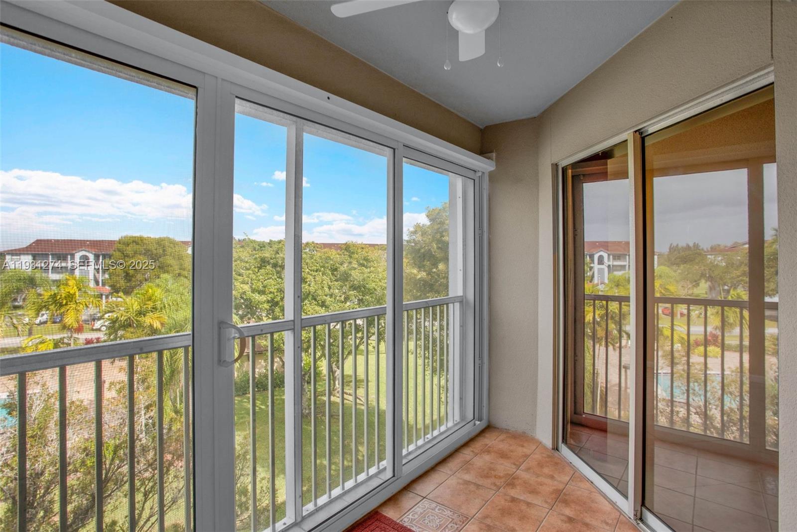 CAMBRIDGE AT CENTURY VILL - Residential