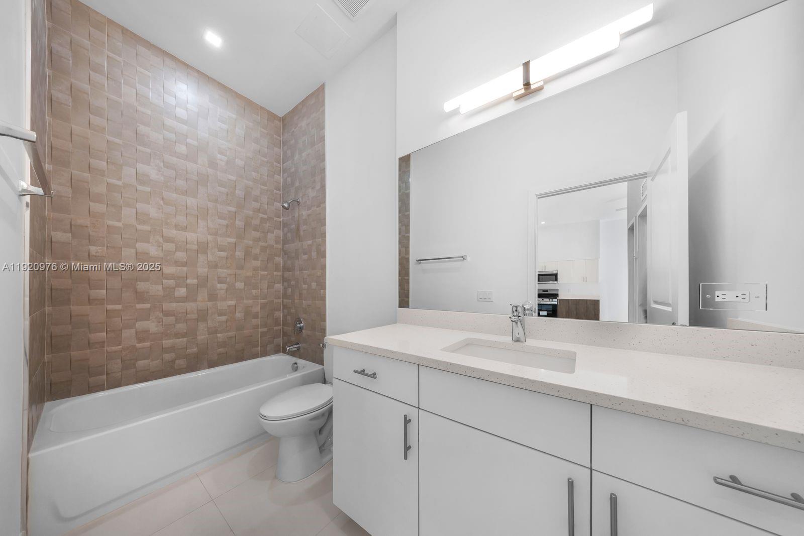 PINEHURST - Residential Lease