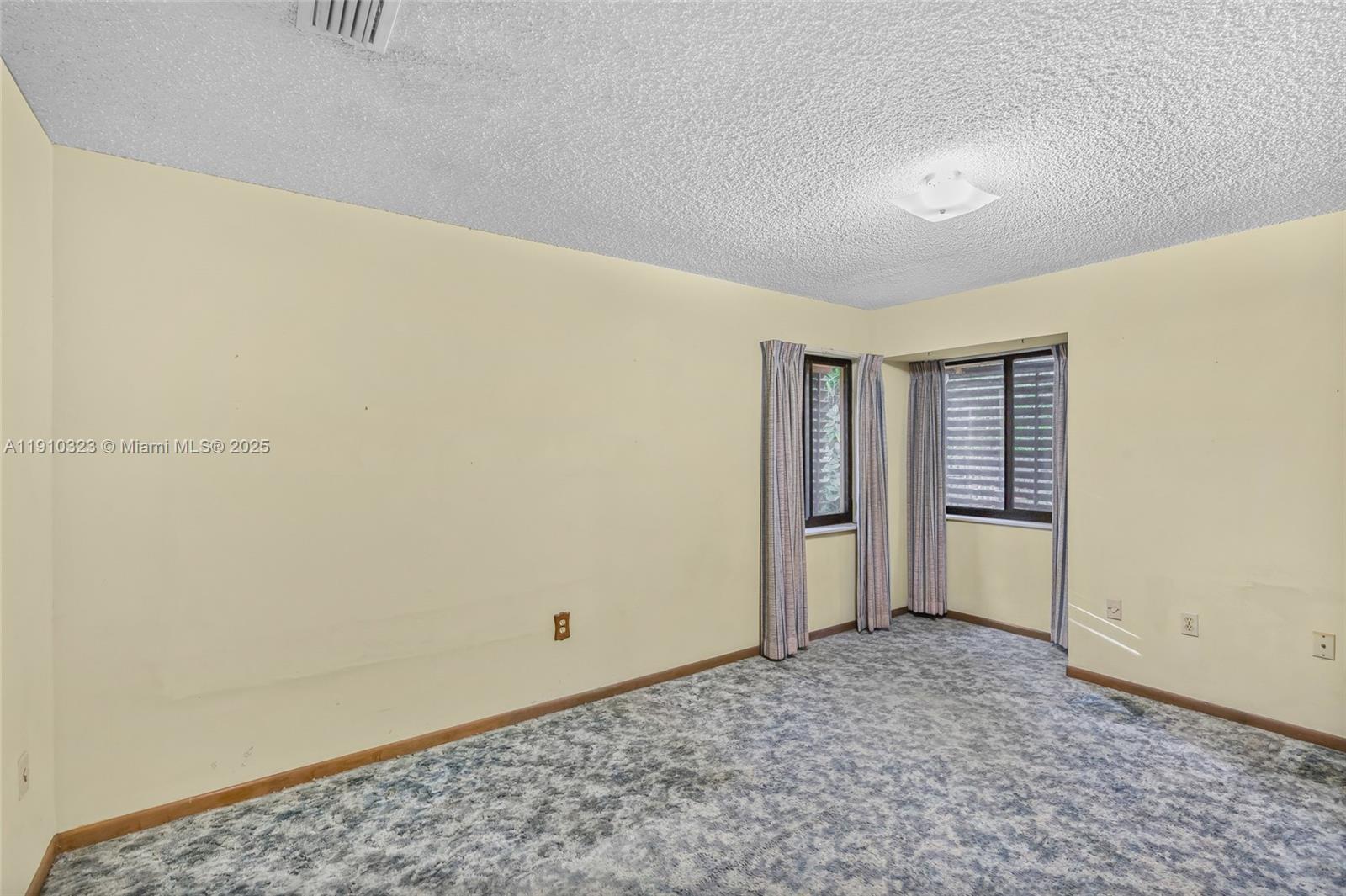 MIAMI SHORES ESTATES - Residential