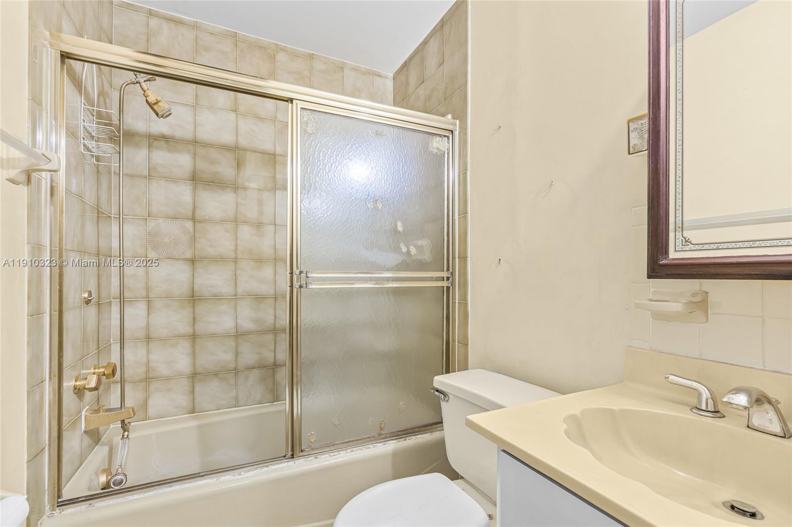 MIAMI SHORES ESTATES - Residential