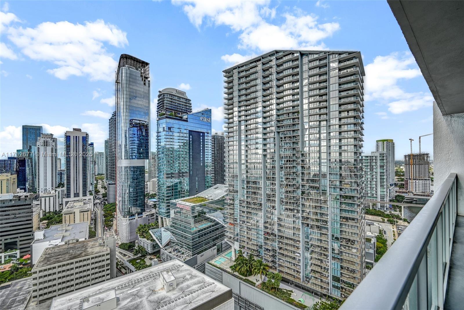 500 BRICKELL WEST CONDO - Residential