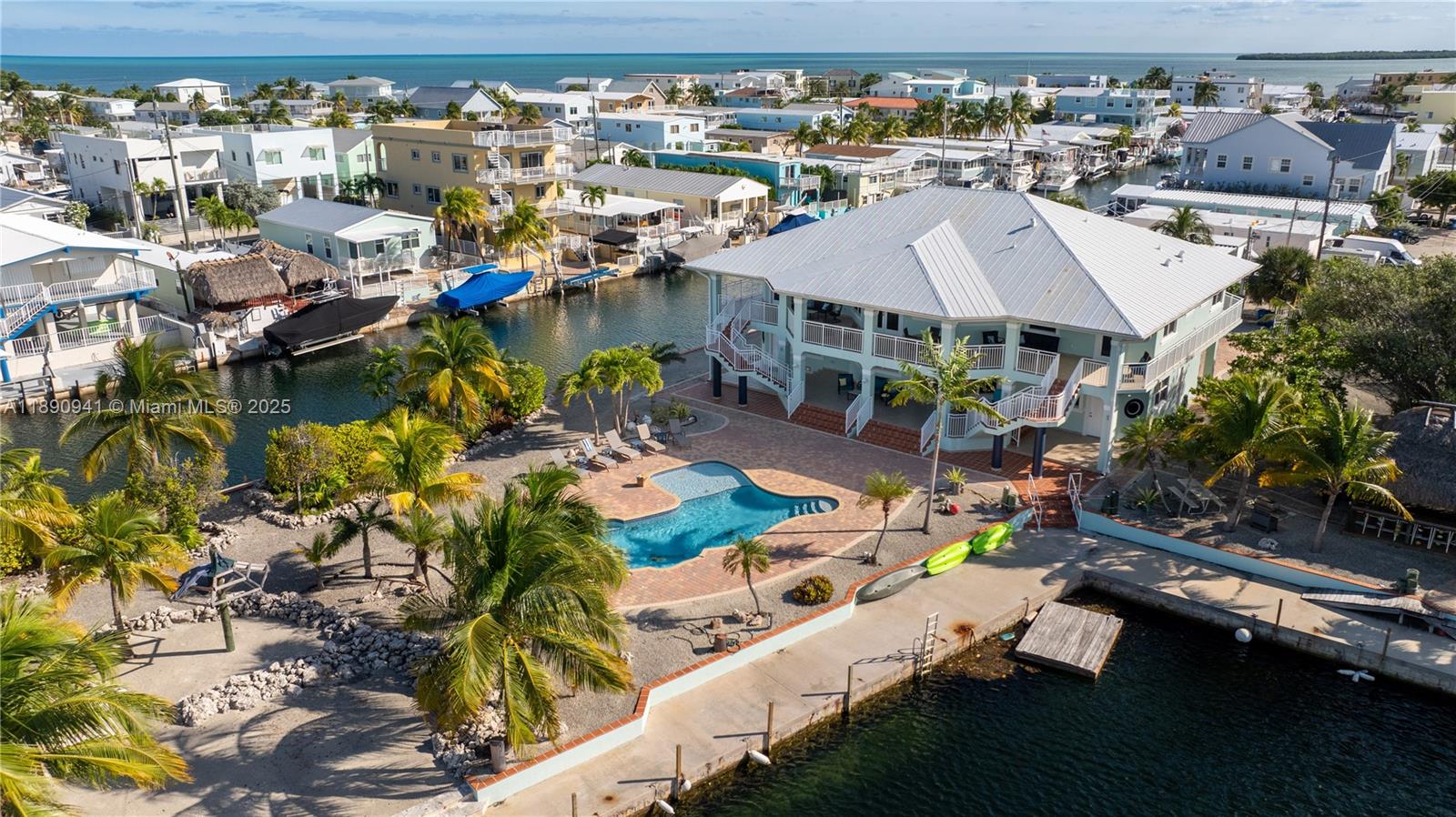 BLUE WATERS TR VILLAGE SE - Residential