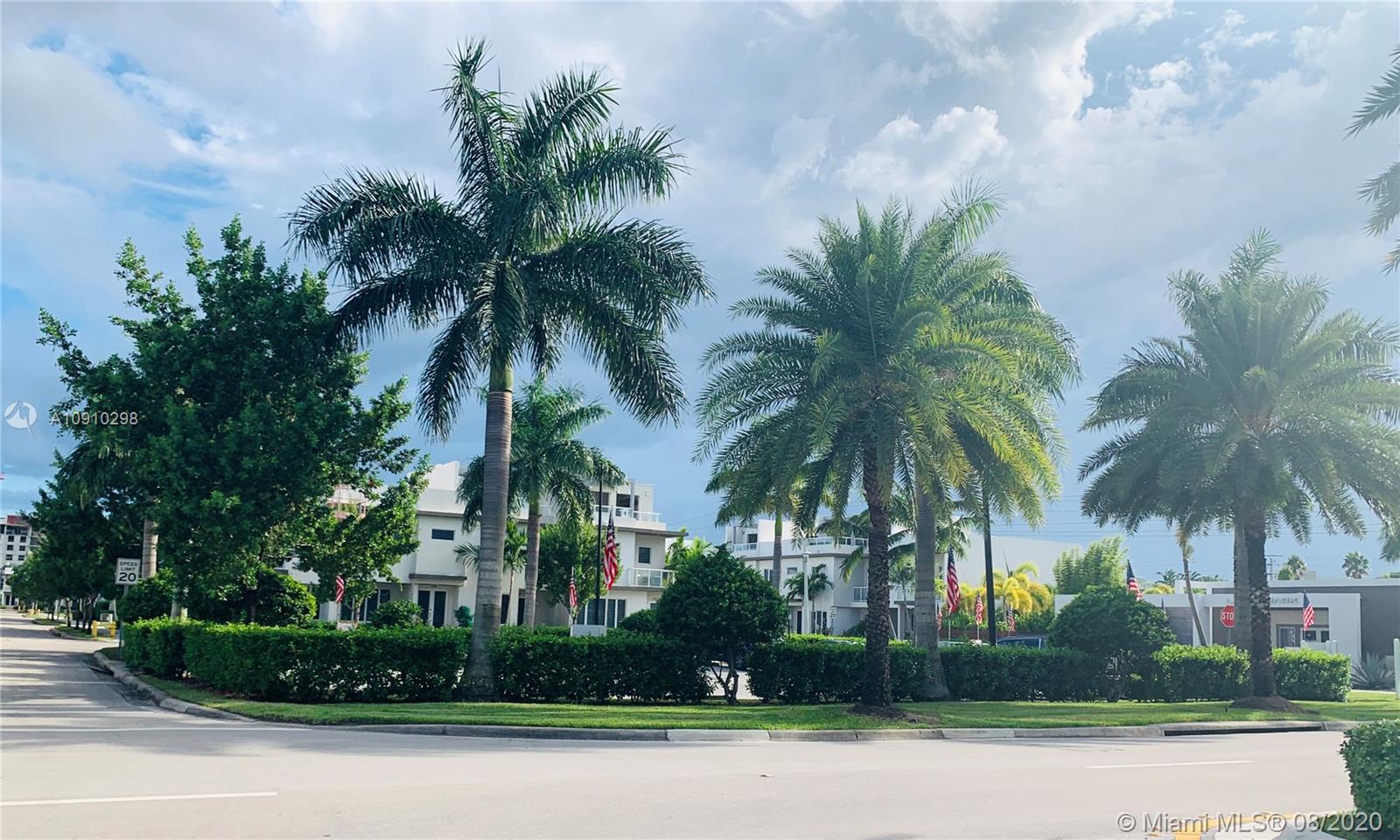 LANDMARK AT DORAL CENTRAL - Residential Lease