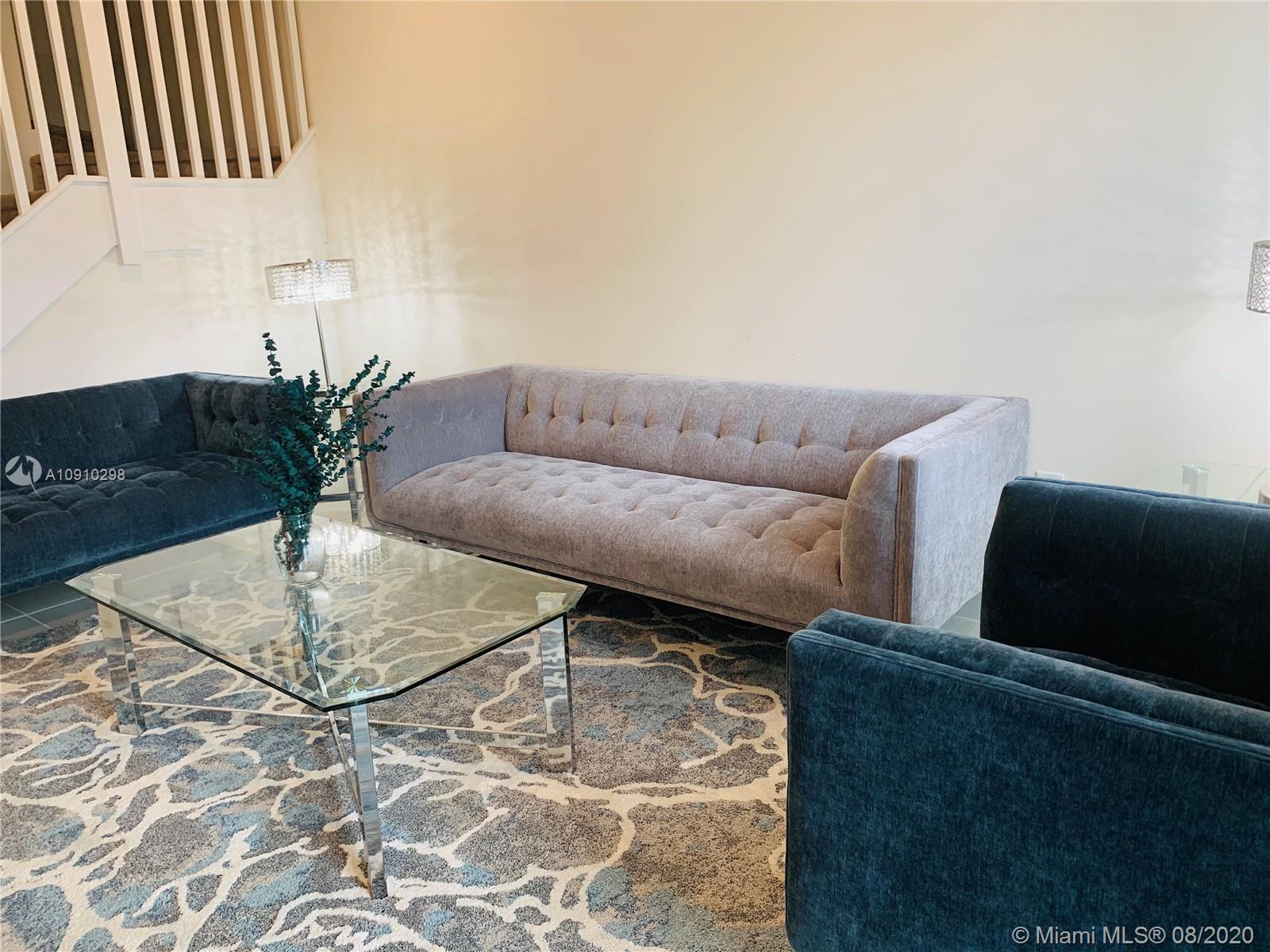 LANDMARK AT DORAL CENTRAL - Residential Lease