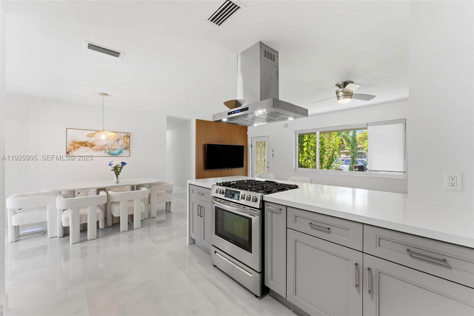 BOULEVARD HEIGHTS SEC 7 - Residential Lease