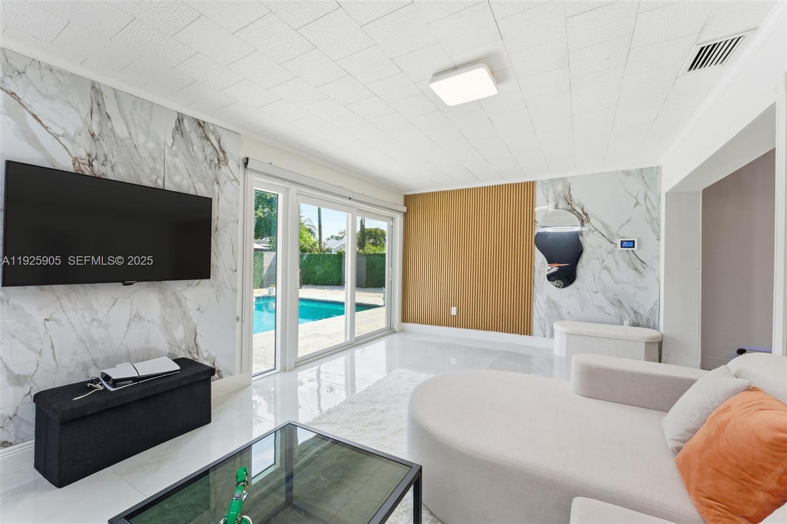 BOULEVARD HEIGHTS SEC 7 - Residential Lease