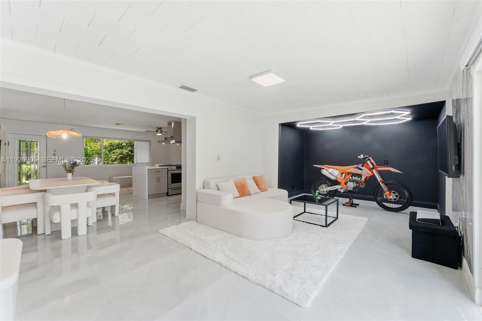 BOULEVARD HEIGHTS SEC 7 - Residential Lease