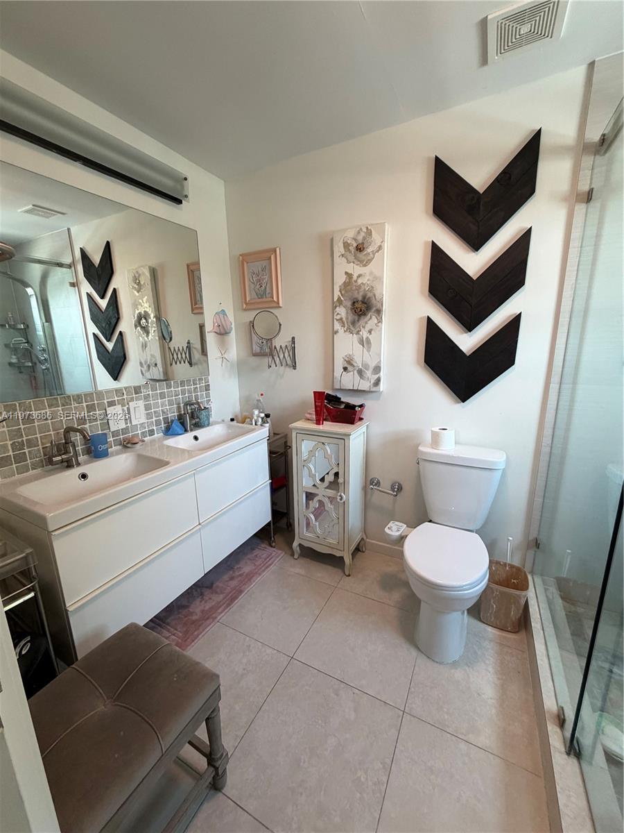 WEST MILLER HEIGHTS SEC 3 - Residential