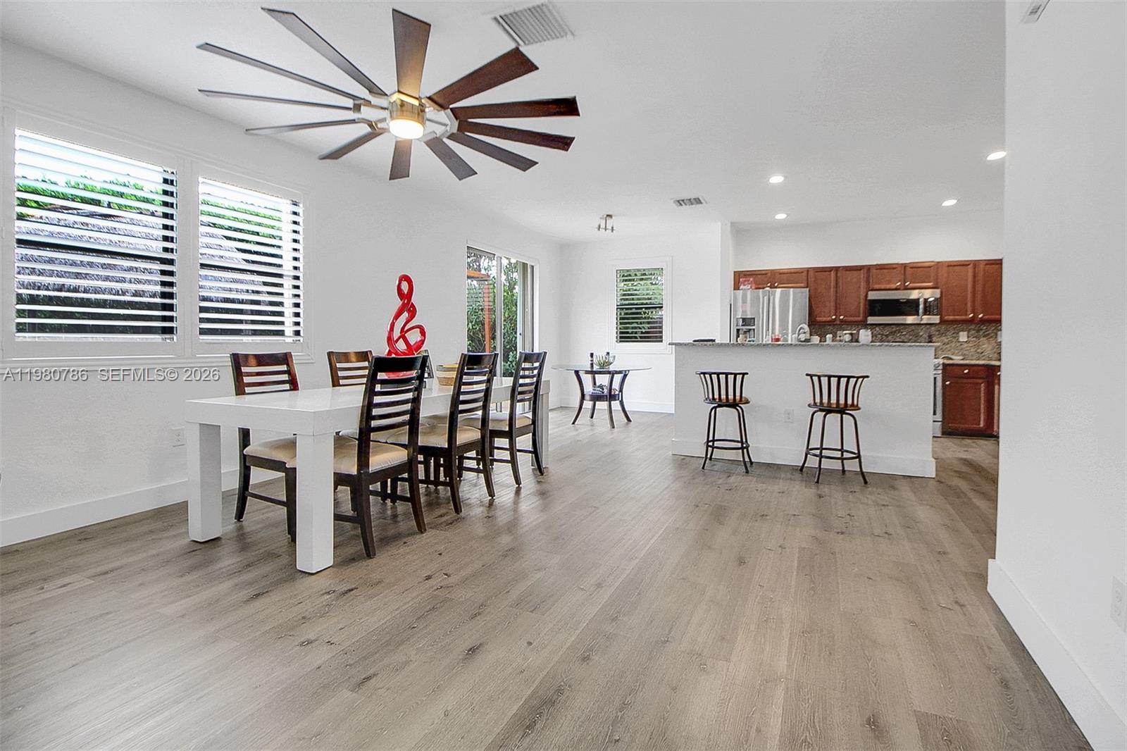 VENETIAN PARC WEST - Residential