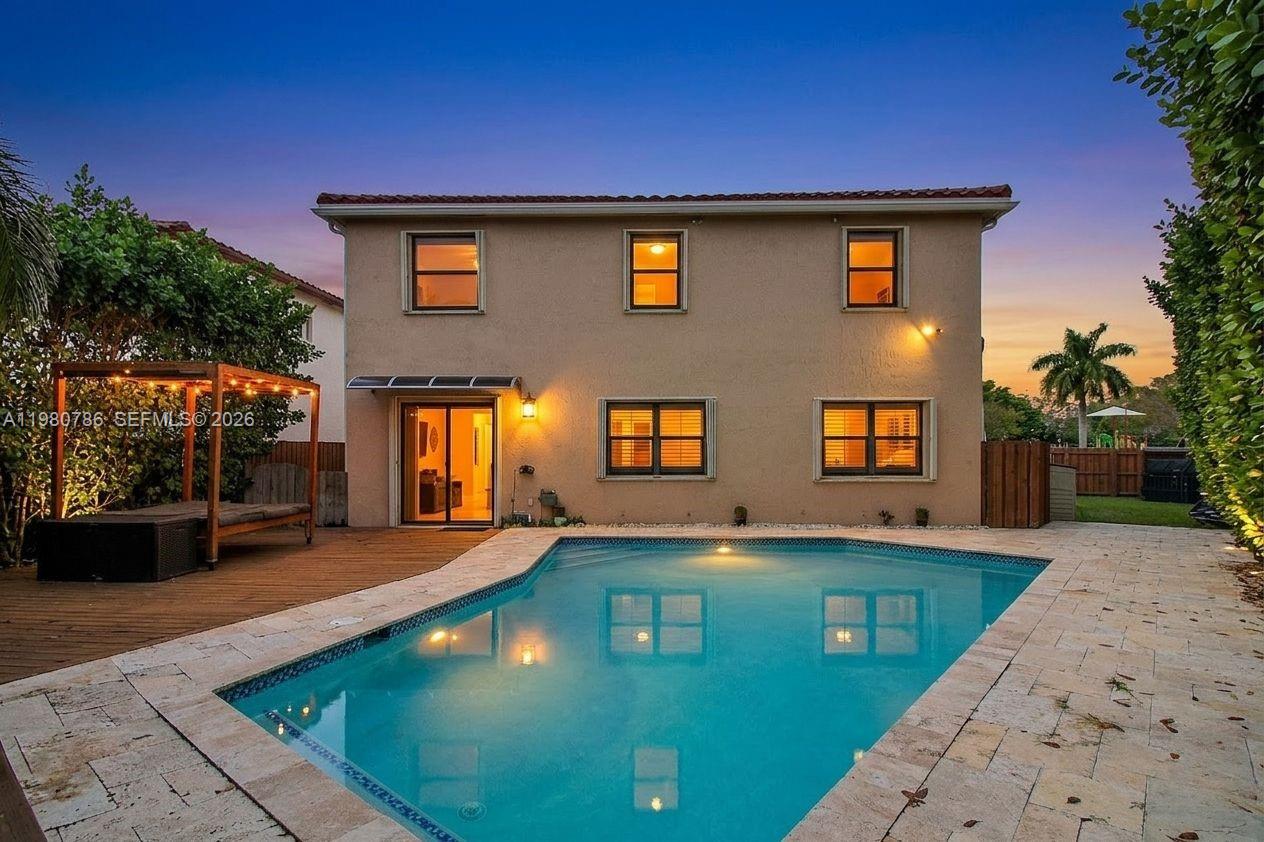 VENETIAN PARC WEST - Residential