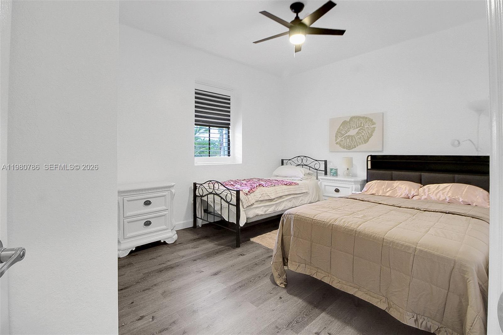 VENETIAN PARC WEST - Residential