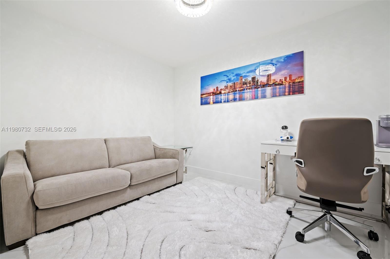 ARIA RESERVE SOUTH CONDO - Residential Lease