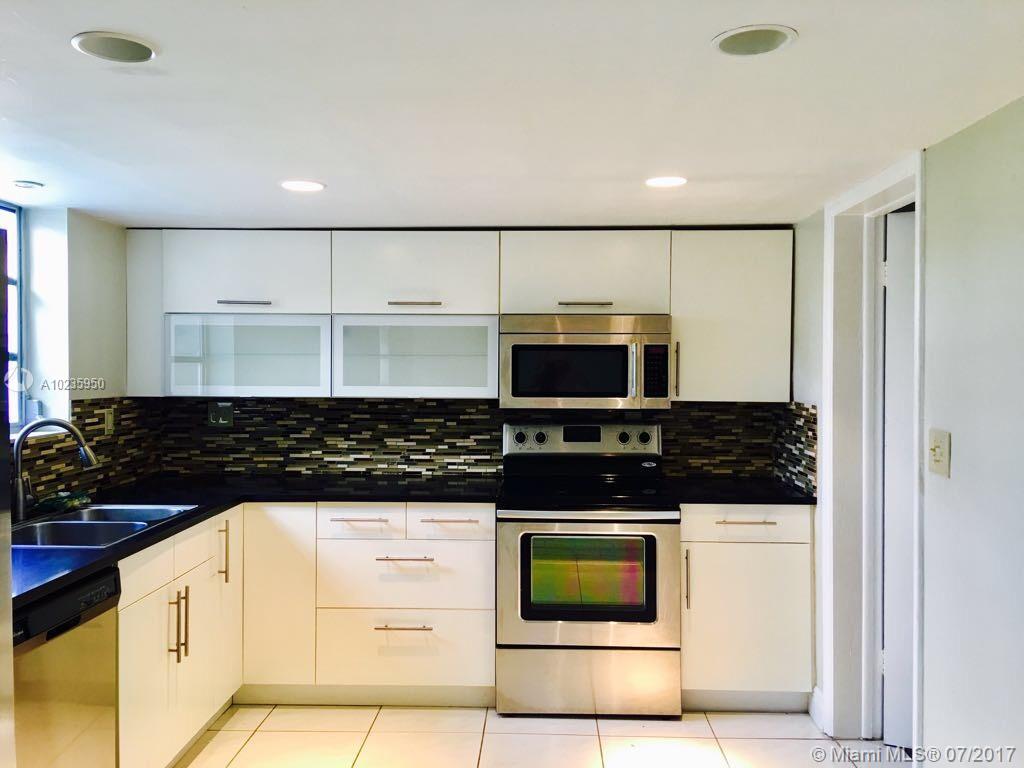 ORANGEBROOK GOLF ESTATES - Residential