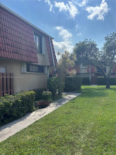 8353 Trent Ct A Boca Raton FL 33433