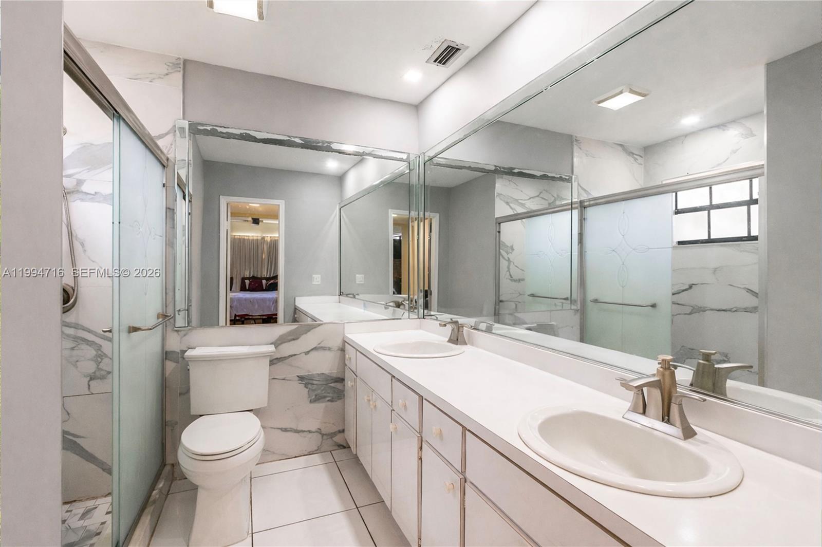 ROSE GLEN SUB 3RD ADDN - Residential