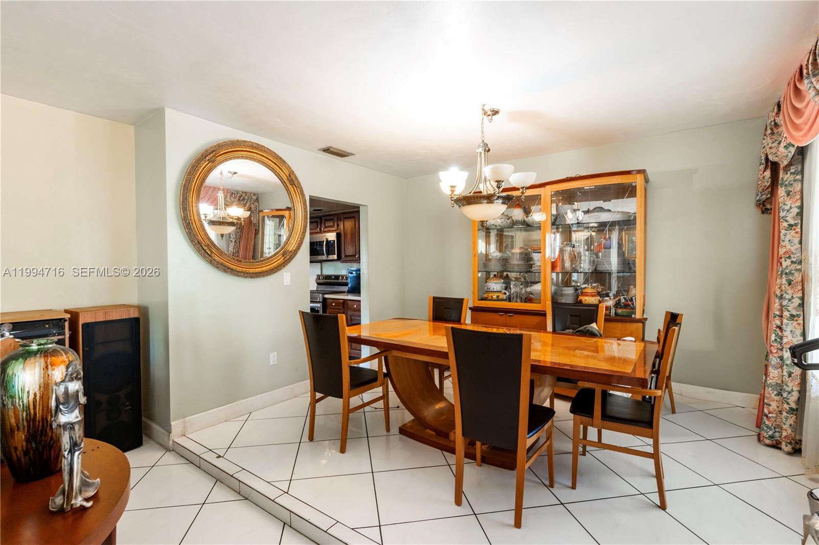 ROSE GLEN SUB 3RD ADDN - Residential