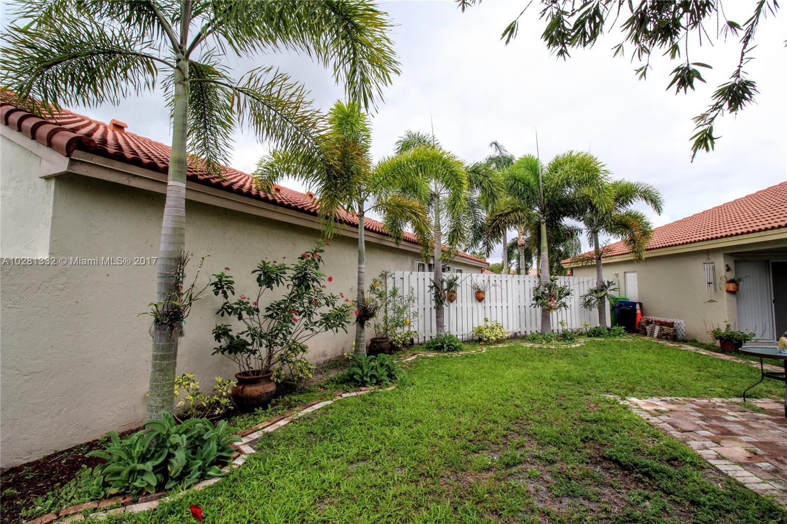 SAVANNAH P U D PLAT 1 - Residential