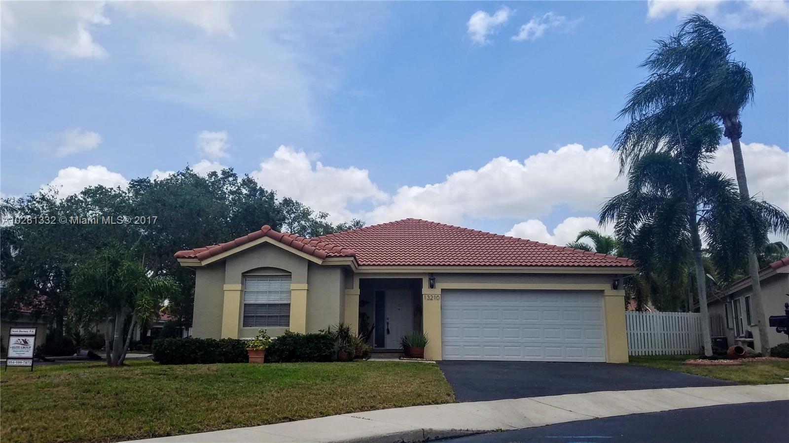 SAVANNAH P U D PLAT 1 - Residential