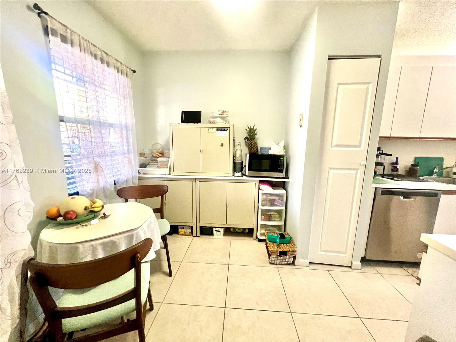 CAMBRIDGE AT CENTURY VILLA - Residential