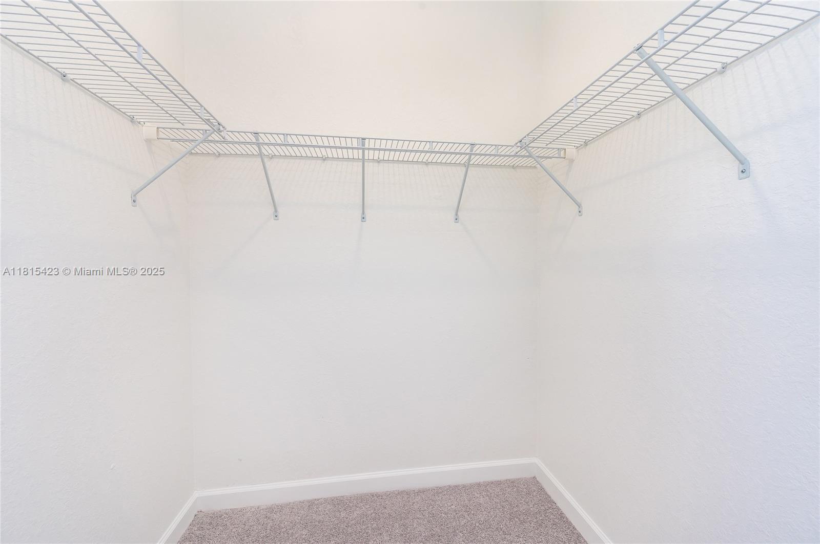 Altamira - Residential Lease