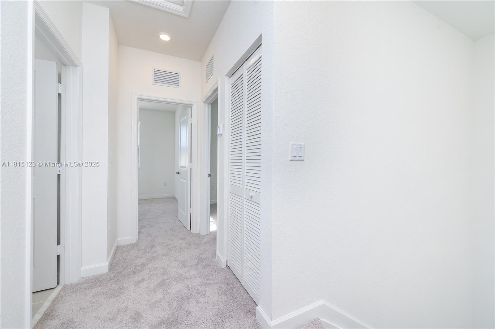 Altamira - Residential Lease