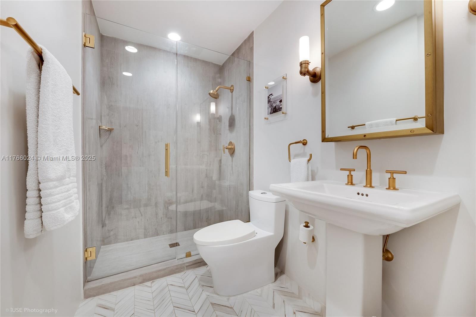 NORTON MNR - Residential