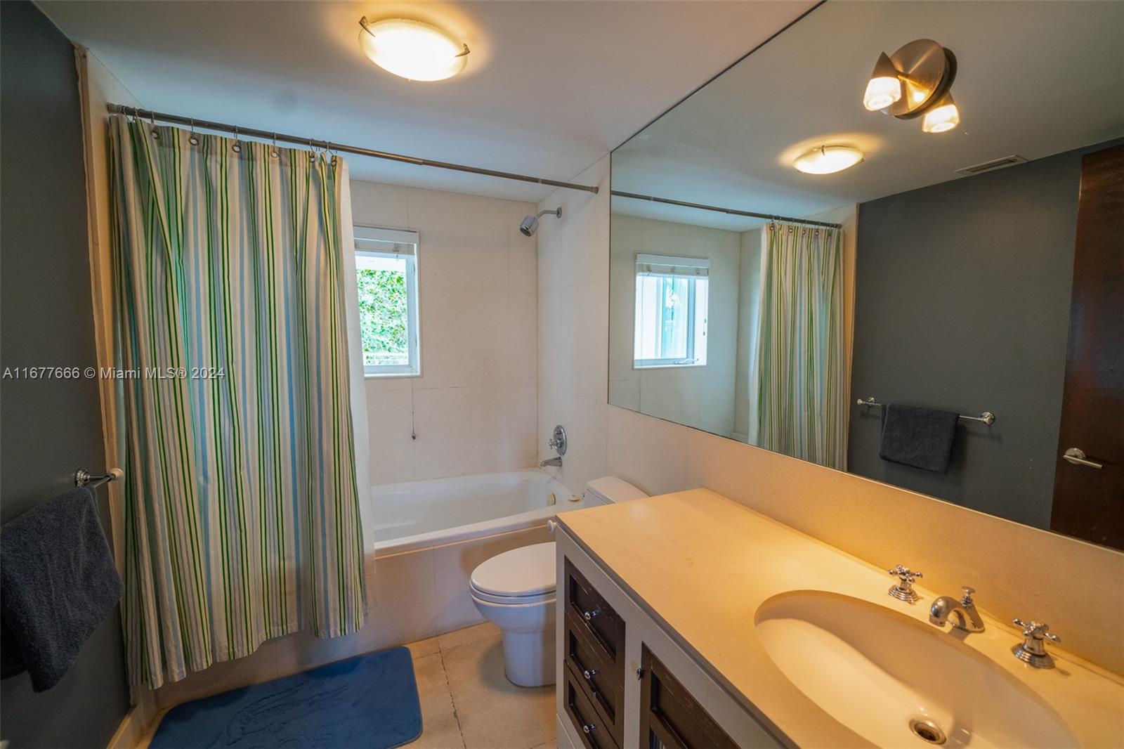 BISCAYNE KEY ESTS RESUB - Residential