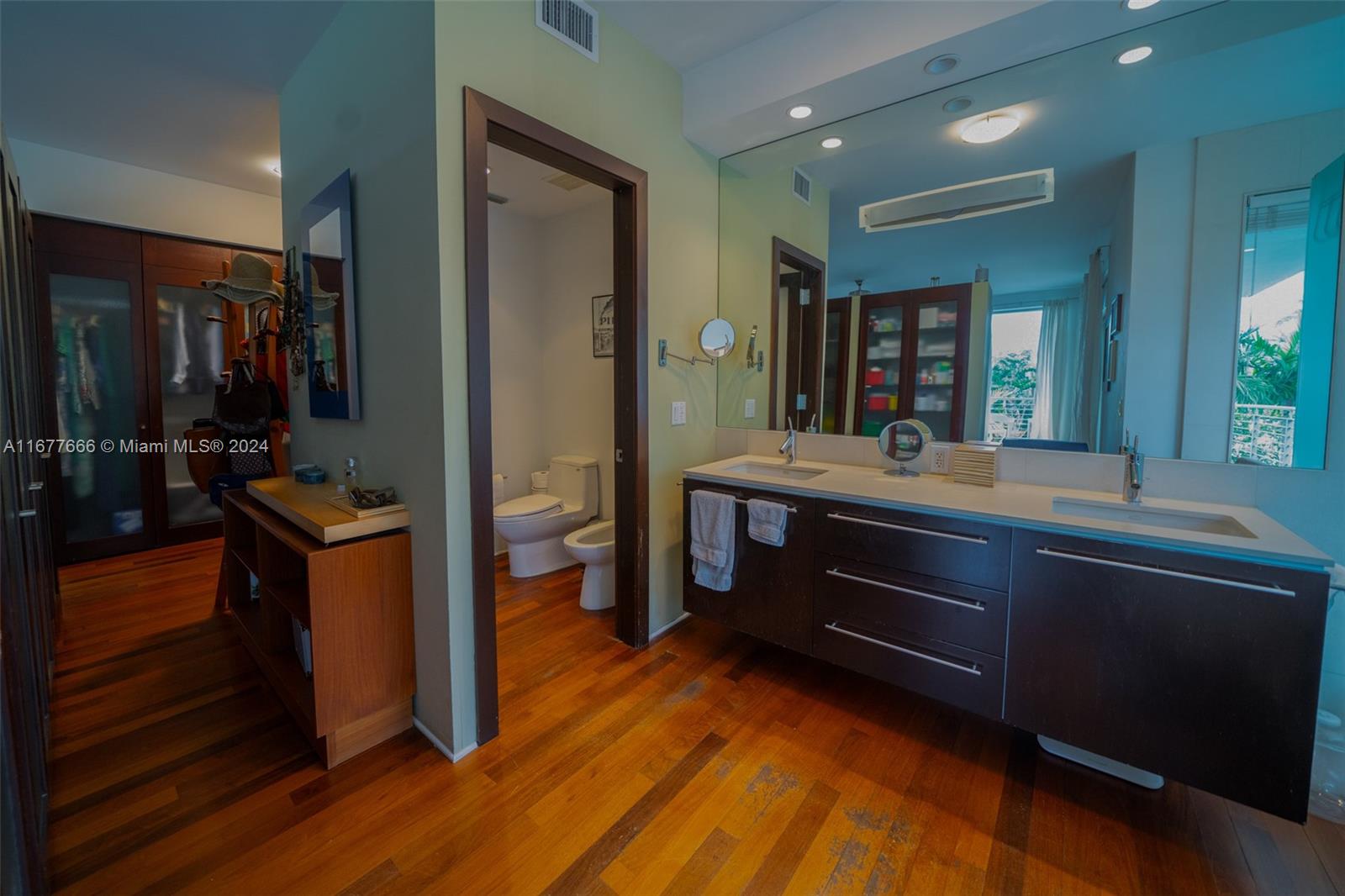 BISCAYNE KEY ESTS RESUB - Residential