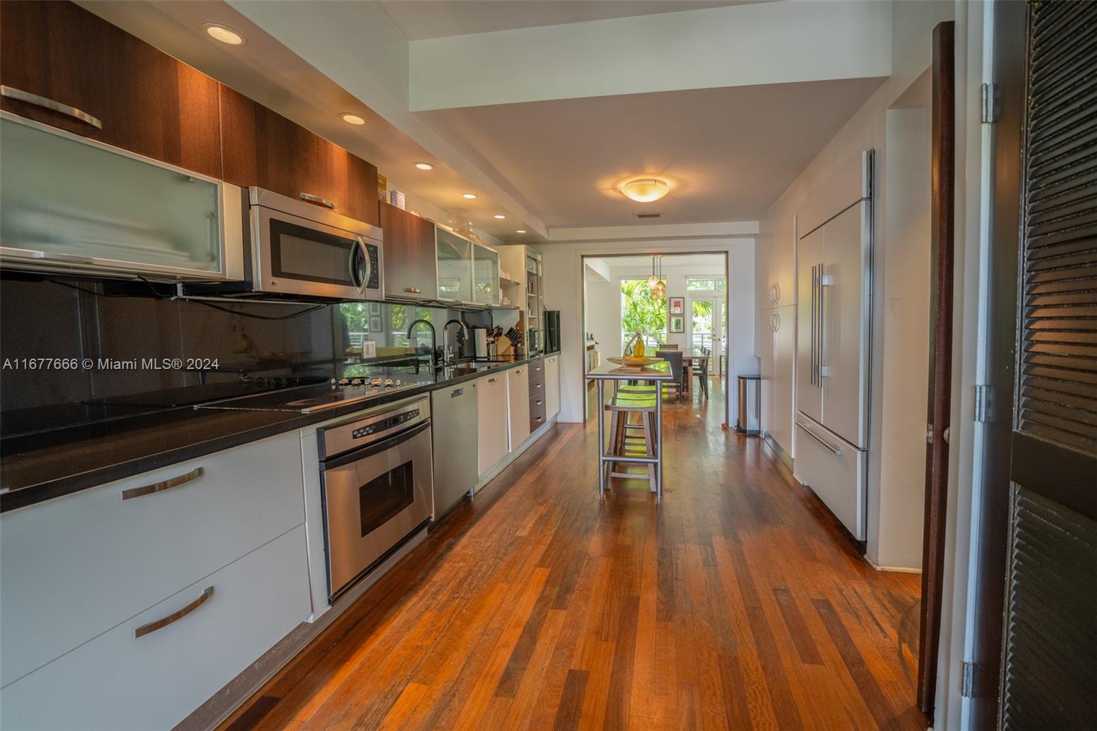 BISCAYNE KEY ESTS RESUB - Residential