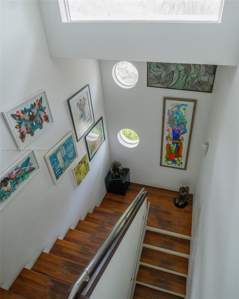 BISCAYNE KEY ESTS RESUB - Residential