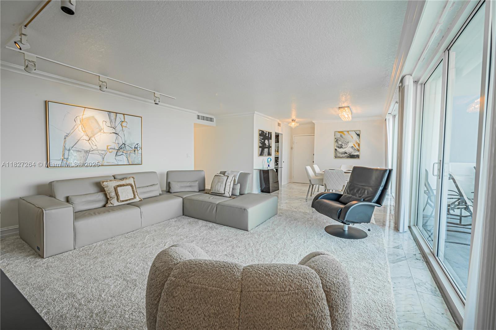 PARKER PLAZA CONDO ESTATE - Residential