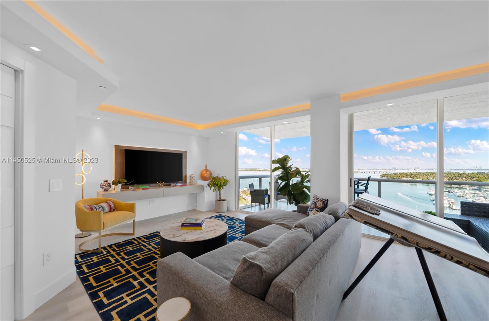 THE GRAND VENETIAN CONDO - Residential